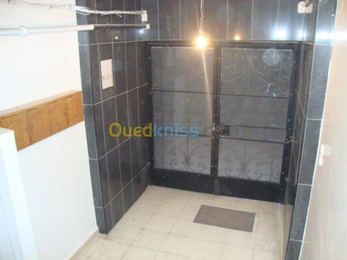 Location vacances Appartement F3 Alger El achour