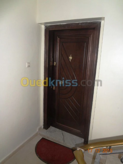 Location vacances Appartement F3 Alger El achour