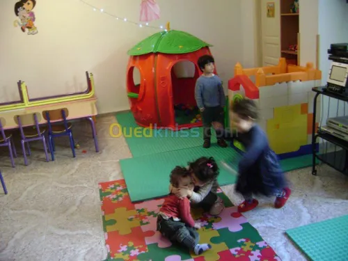 Crèche (garderie) et maternelle