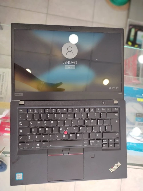LENOVO THOKNPAD T 490 i5 8Th 