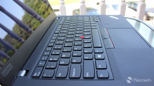 LENOVO THOKNPAD T 490 i5 8Th 