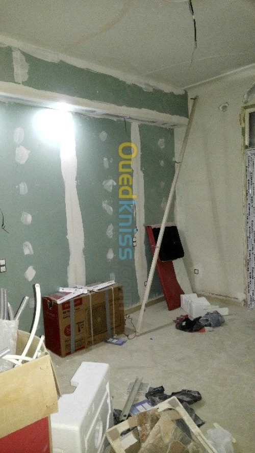 Travaux de finition.           