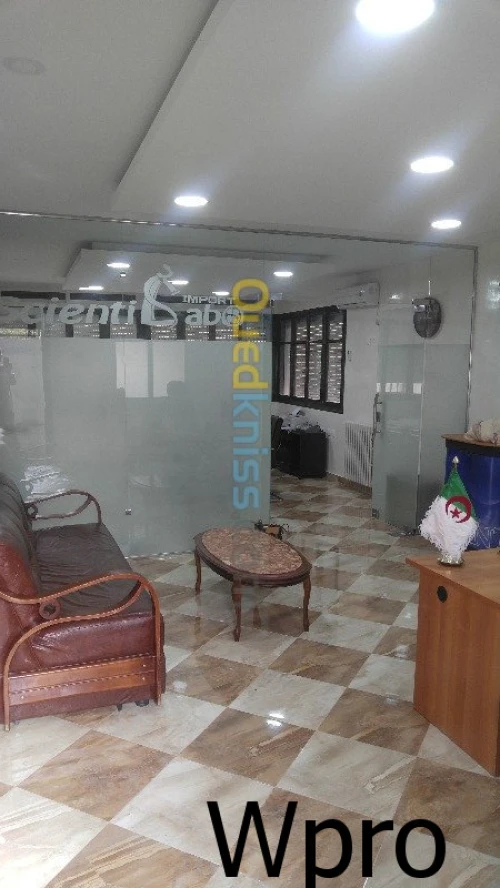 Travaux de finition.           