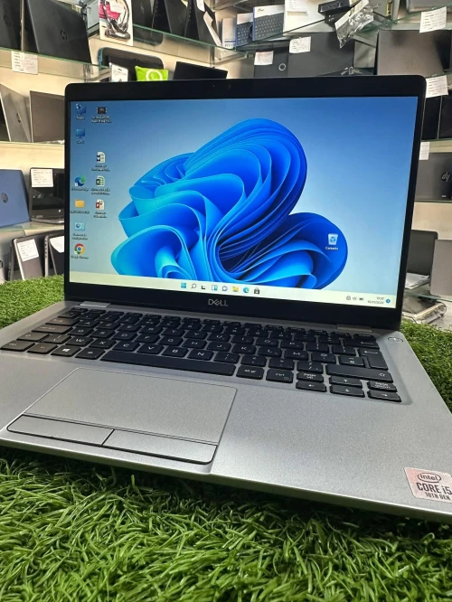 Dell latitude i5 10eme génération 8Gb 16Gb 256Gb 512Gb ssd lap top pc portable حاسوب محمول