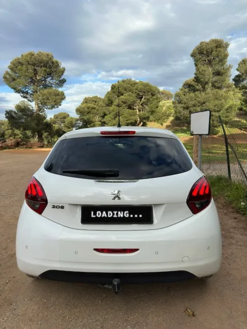 Peugeot 208 2016 Allure Facelift