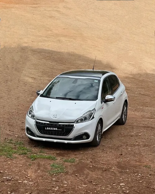 Peugeot 208 2016 Allure Facelift