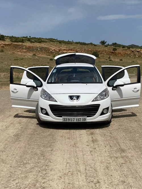 Peugeot 207 2012 