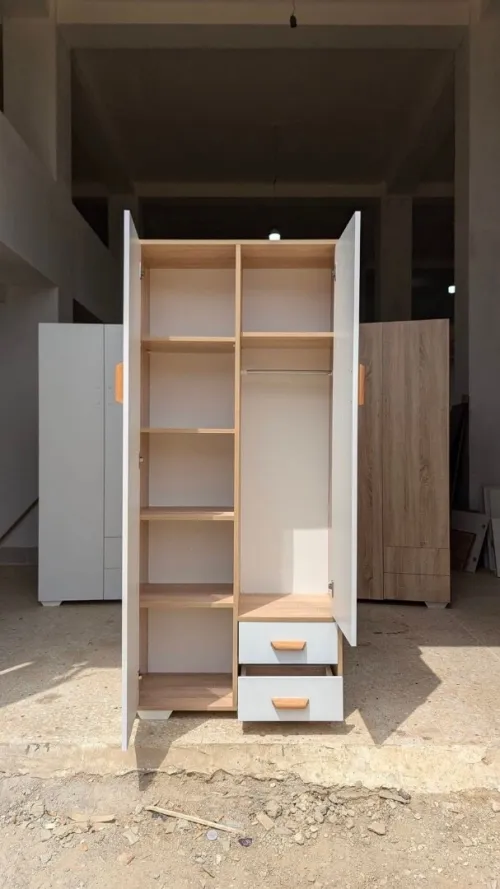 Armoire de chambre خزانة