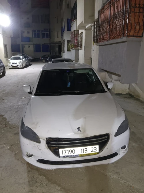 Peugeot 301 2013 Active