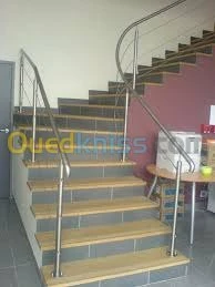 les rampes desescaliers inox