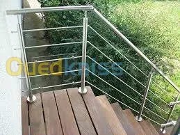 les rampes desescaliers inox