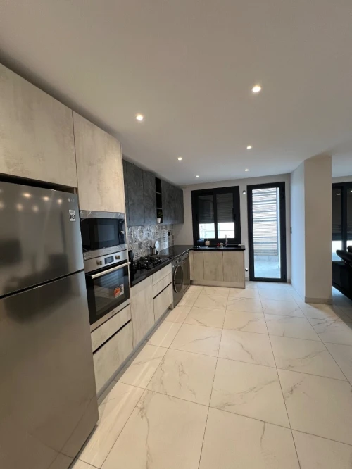 Location Appartement F4 Alger Dely brahim