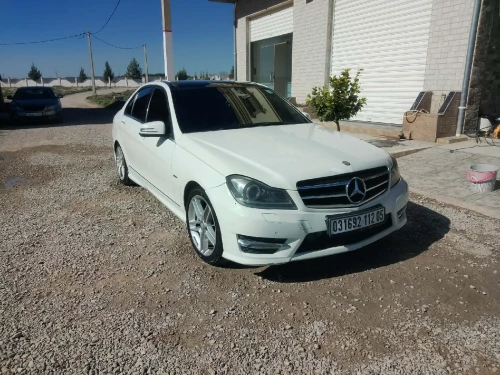 Mercedes Classe C 2012 250 AVANTGARDE 