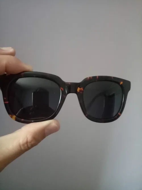 Lunettes de soleil femmes 