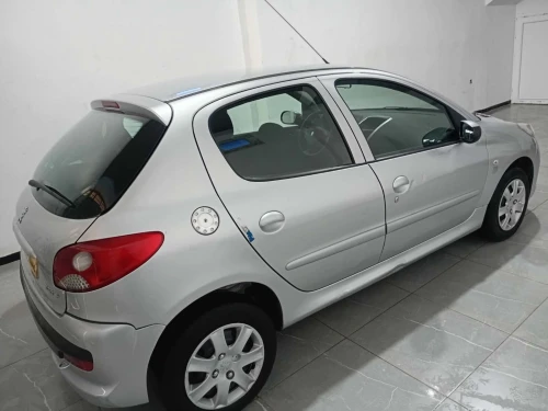Peugeot 206 Plus 2011 