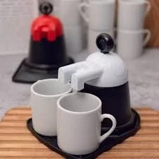 Mini cafetière / ماكينة قهوة صغيرة لشخصين