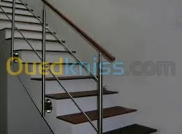 les rampes d'escaliers en inox 