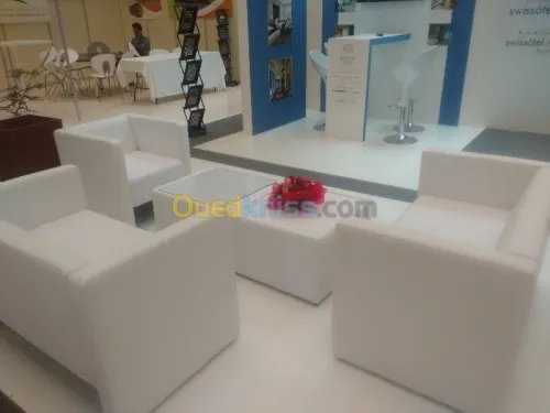 CONCEPTION ET RÉALISATION DE STANDS 