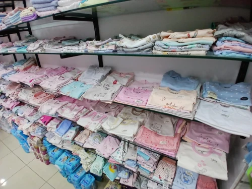 ملابس بأسعار تحت الجملة تفريغ المحل
