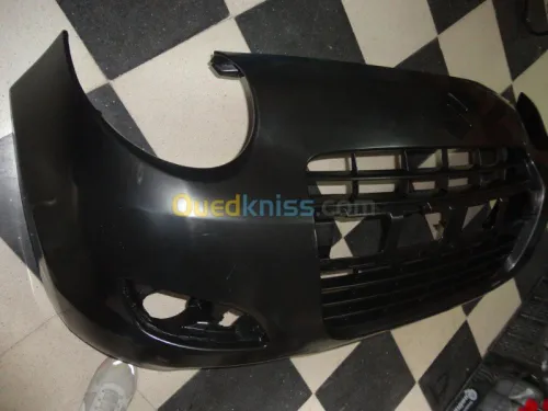 PARE CHOC SUZUKI CELERIO