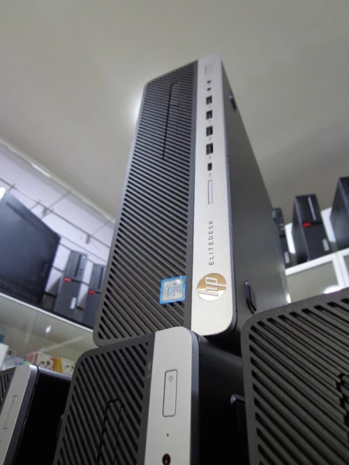 HP ELITEDESK 800 G3 / i5-7eme / 8Go/ 500HDD ou NVME250G