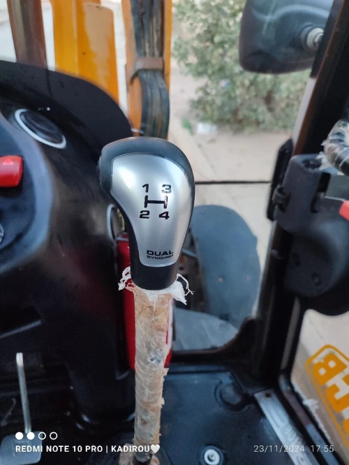 JCB 3cx Rétro chargeur JCB 3 cx 2012