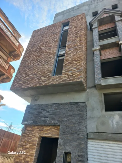 fausse pierre et pierre decore pour facades et mure