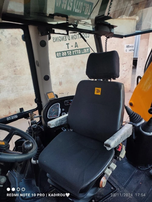 JCB 3cx Rétro chargeur JCB 3 cx 2012