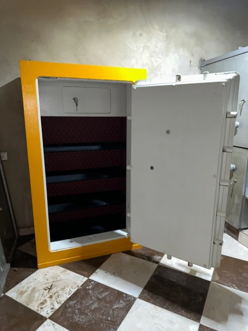 Fabrication de coffre fort 