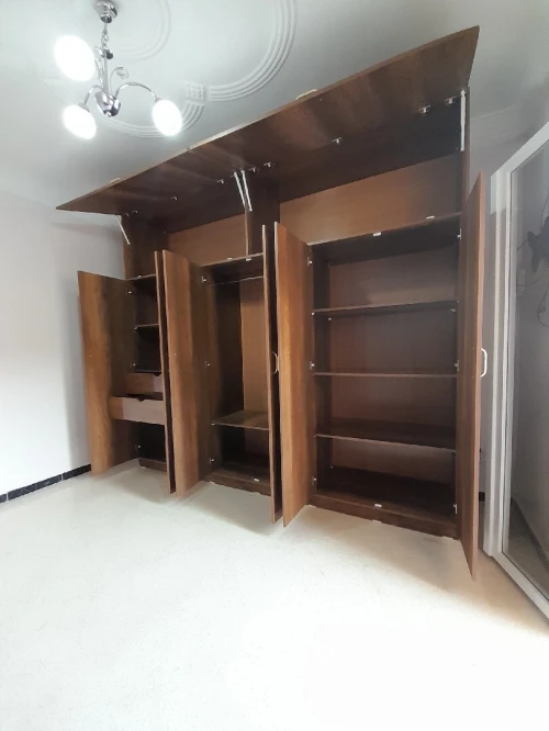 Fabrication dressing et armoire sur commande
