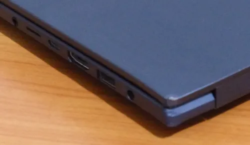 PC = Asus Vivobook Pro 15 OLED