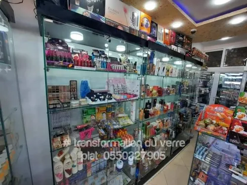 Armoire d'exposition en verre 85cm 