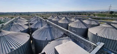 SILOS DE STOCKAGE CÉRÉALE