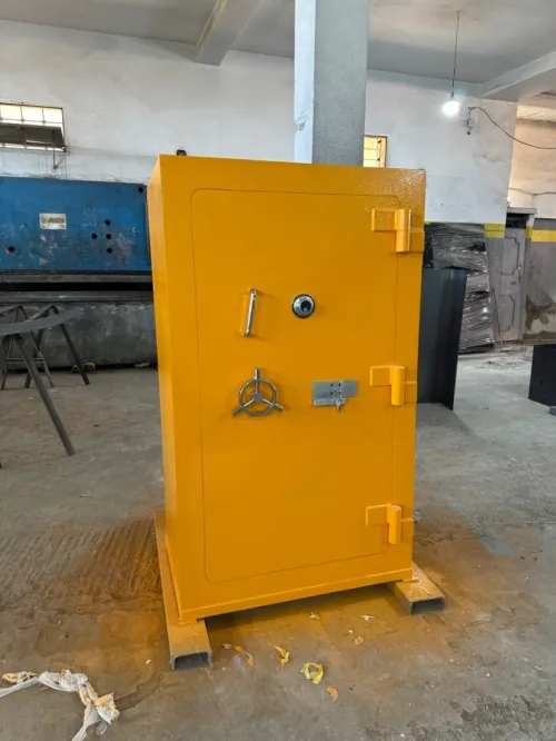 Fabrication de coffre fort 