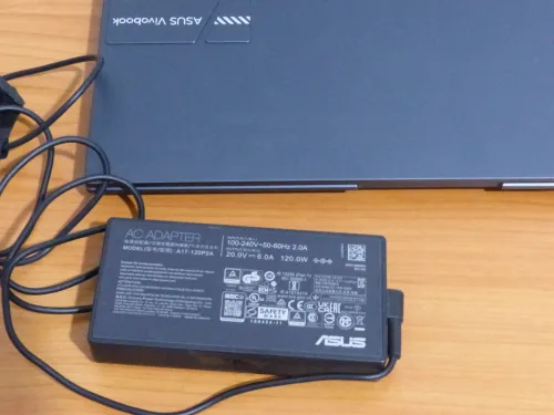 PC = Asus Vivobook Pro 15 OLED