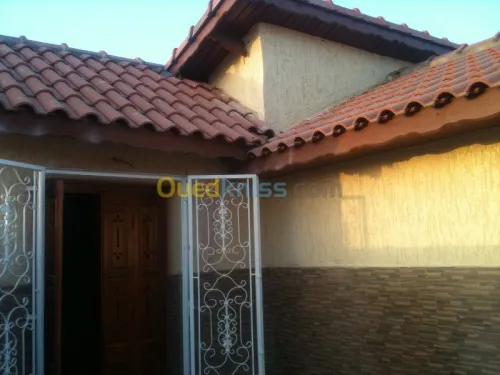 Construire une toiture de charpente 