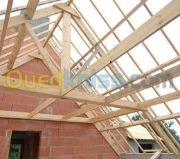 Charpente en bois Toiture et Tuile 