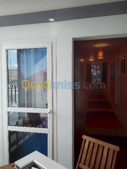 menuiserie en PVC (portes et fenêtres)
