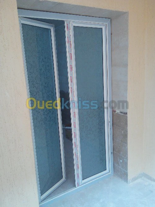 menuiserie en PVC (portes et fenêtres)