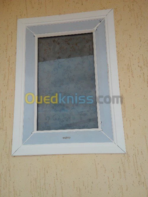 menuiserie en PVC (portes et fenêtres)
