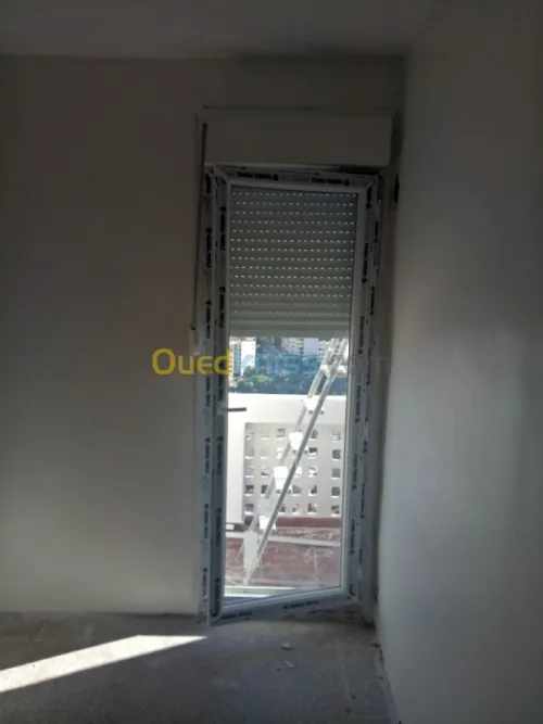 menuiserie en PVC (portes et fenêtres)