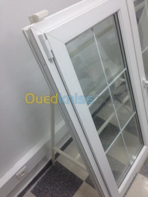 menuiserie en PVC (portes et fenêtres)
