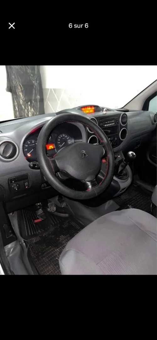 Peugeot Partner 2015 B9