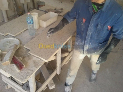 ARTISAN EN MARBRE GRANIT ET GRANITO