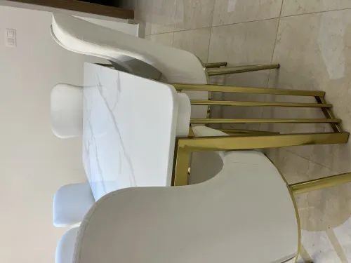 Table à manger effet marbre + 6 chaises  neuve