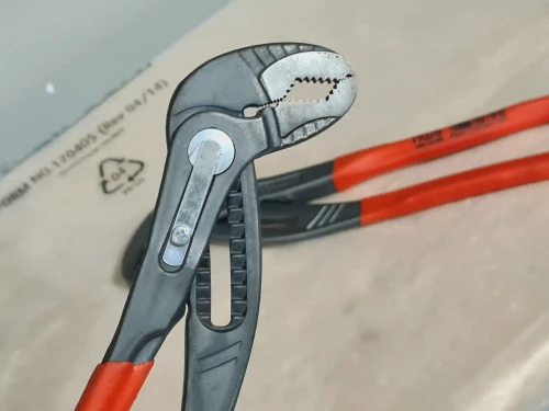Pince multiprise à bouton - NWS Quattro Gripp 250mm / 320mm (Germany)