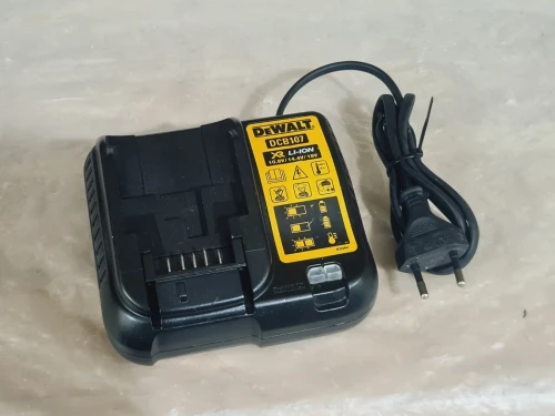 Visseuse plaquistes XR 18V DEWALT DCF620 (BL-2015) 