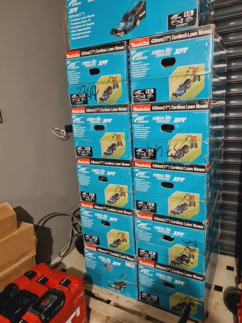 Tondeuse Sans Fil - MAKITA DLM432PT2 36V (18V+18V) 2 Batteries 5.0Ah + chargeur doublé (Romania)