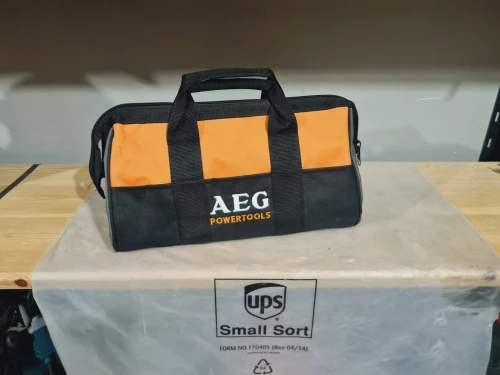 Visseuse à choc ultra compact 3 mode 18V/2x4.0Ah - AEG BSS18SBL (BL-neuf)