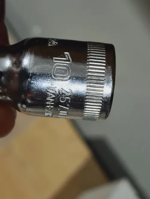 Douilles METRIQUE / SAE 6PT carré 1/4" 3/8" 1/2" 3/4" 1" de 5 jusqu'à 75mm (PALMERA-FACOM)